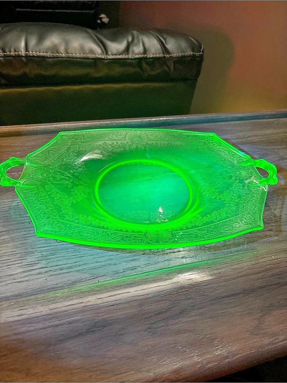VTG- Uranium Glass Poppy Pattern Serving Tray 1930s Hazel -Atlas